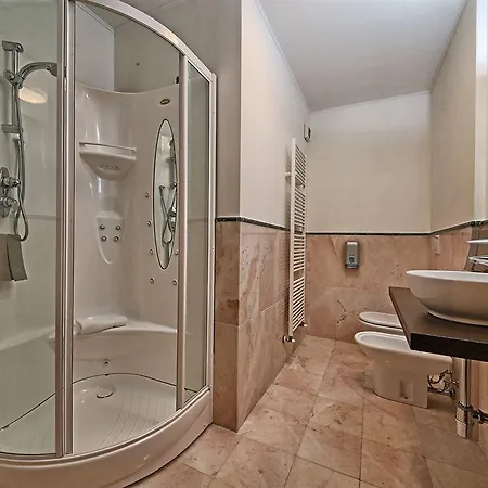 Happy Atelier Centro & 3* Gardone Riviera
