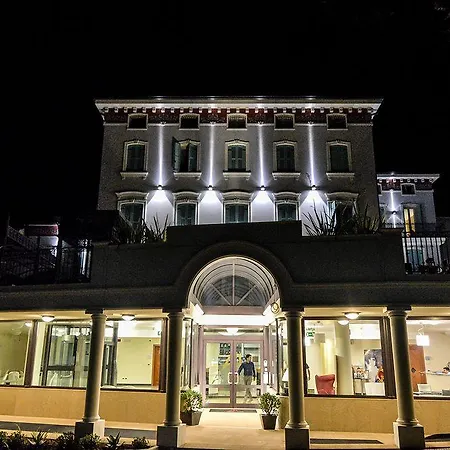Hotel Happy Atelier Centro &