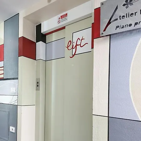 Happy Atelier Centro &