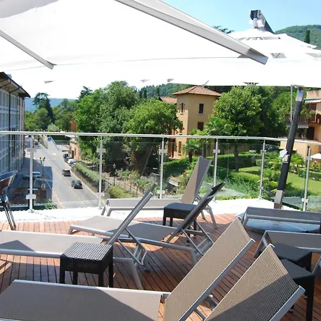 Happy Atelier Centro & Gardone Riviera
