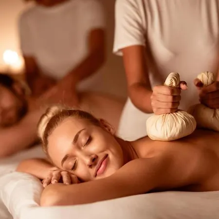 Happy Atelier Centro & Hotel Gardone Riviera