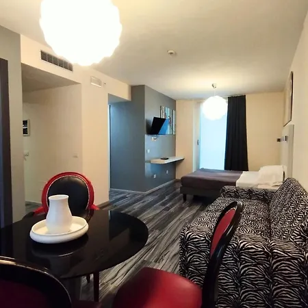 Hotel Happy Atelier Centro &