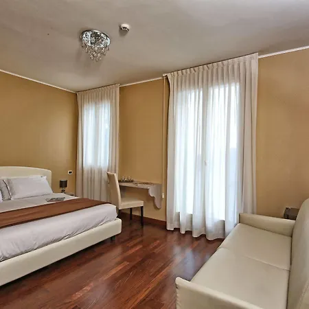 Happy Atelier Centro & Hotel